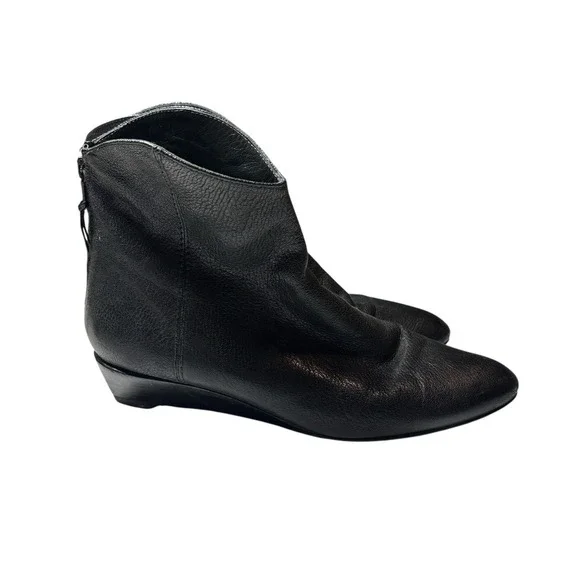 STUART WEITZMAN‎ Womens Black Pebbled Leather Ankle Boots Size 8 Back Zip - Picture 11 of 14
